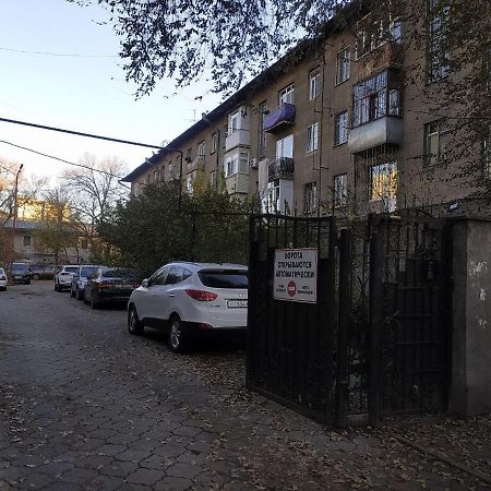 Aura On Erkindik Boulevard Bishkek Luaran gambar